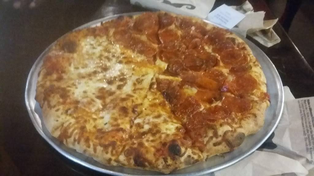 Pizza Factory | meal takeaway | 31725 Temecula Pkwy, Temecula, CA 92592, USA | 9513038500 OR +1 951-303-8500