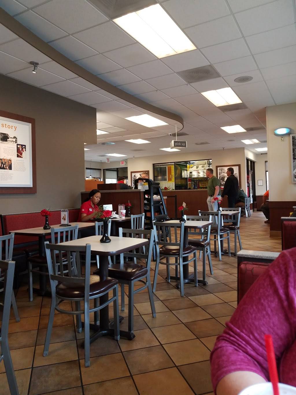 Chick-fil-A | restaurant | 1648 Montclair Rd, Irondale, AL 35210, USA | 2059572229 OR +1 205-957-2229