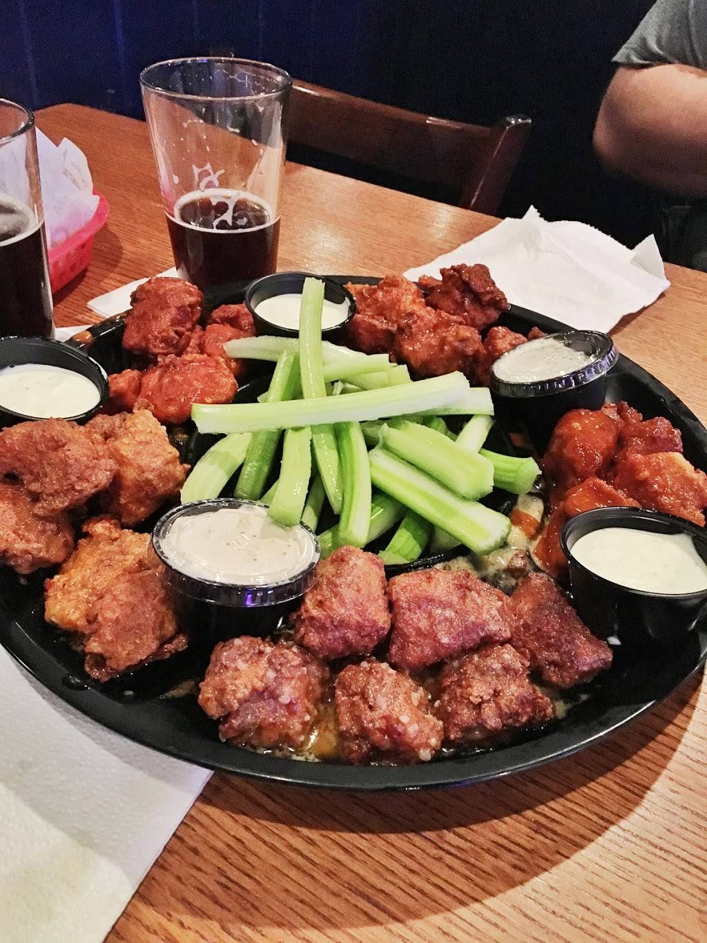 Wild Wing Cafe | cafe | 111 W Main St, Spartanburg, SC 29306, USA | 8645854646 OR +1 864-585-4646