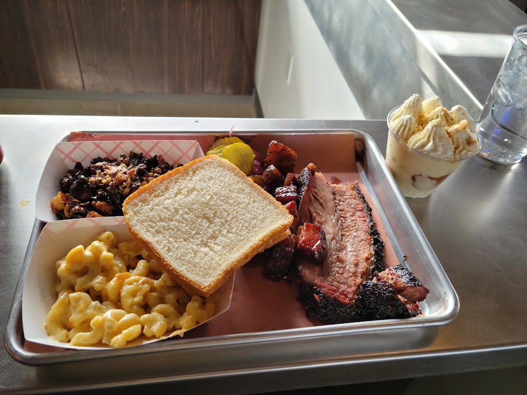 Edge Craft Barbecue | restaurant | 1920 Linwood Blvd, Oklahoma City, OK 73106, USA | 4057682970 OR +1 405-768-2970