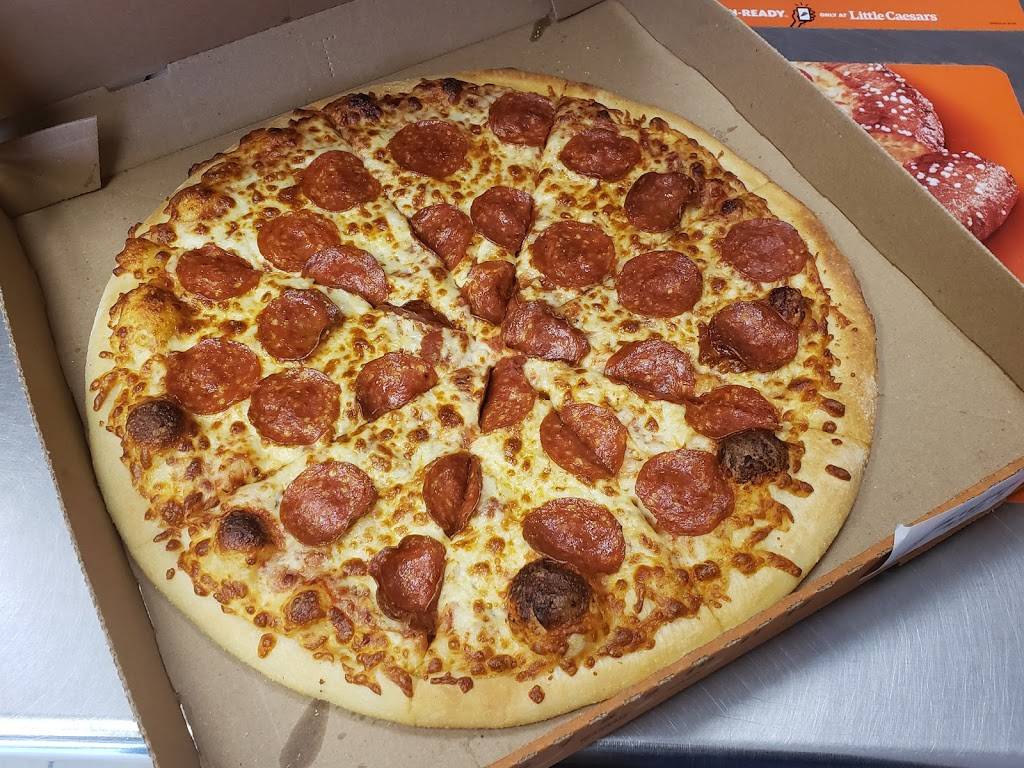 Little Caesars Pizza | meal takeaway | 1704 N Croatan Hwy, Kill Devil Hills, NC 27948, USA | 2524801354 OR +1 252-480-1354