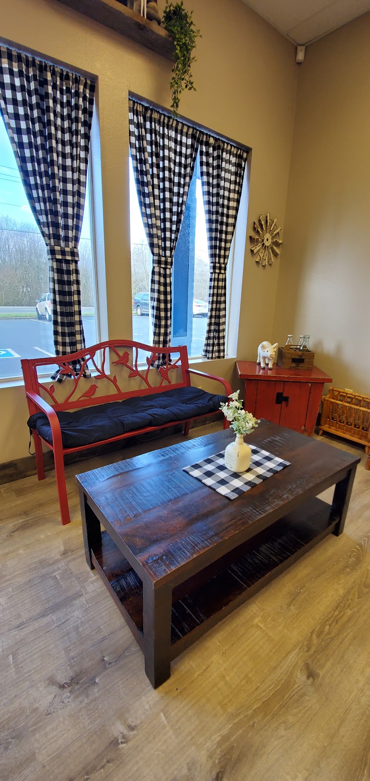 Shelly’s Deli and More | restaurant | 3601 Oregon Coast Hwy n, Gearhart, OR 97138, USA | 5037175411 OR +1 503-717-5411