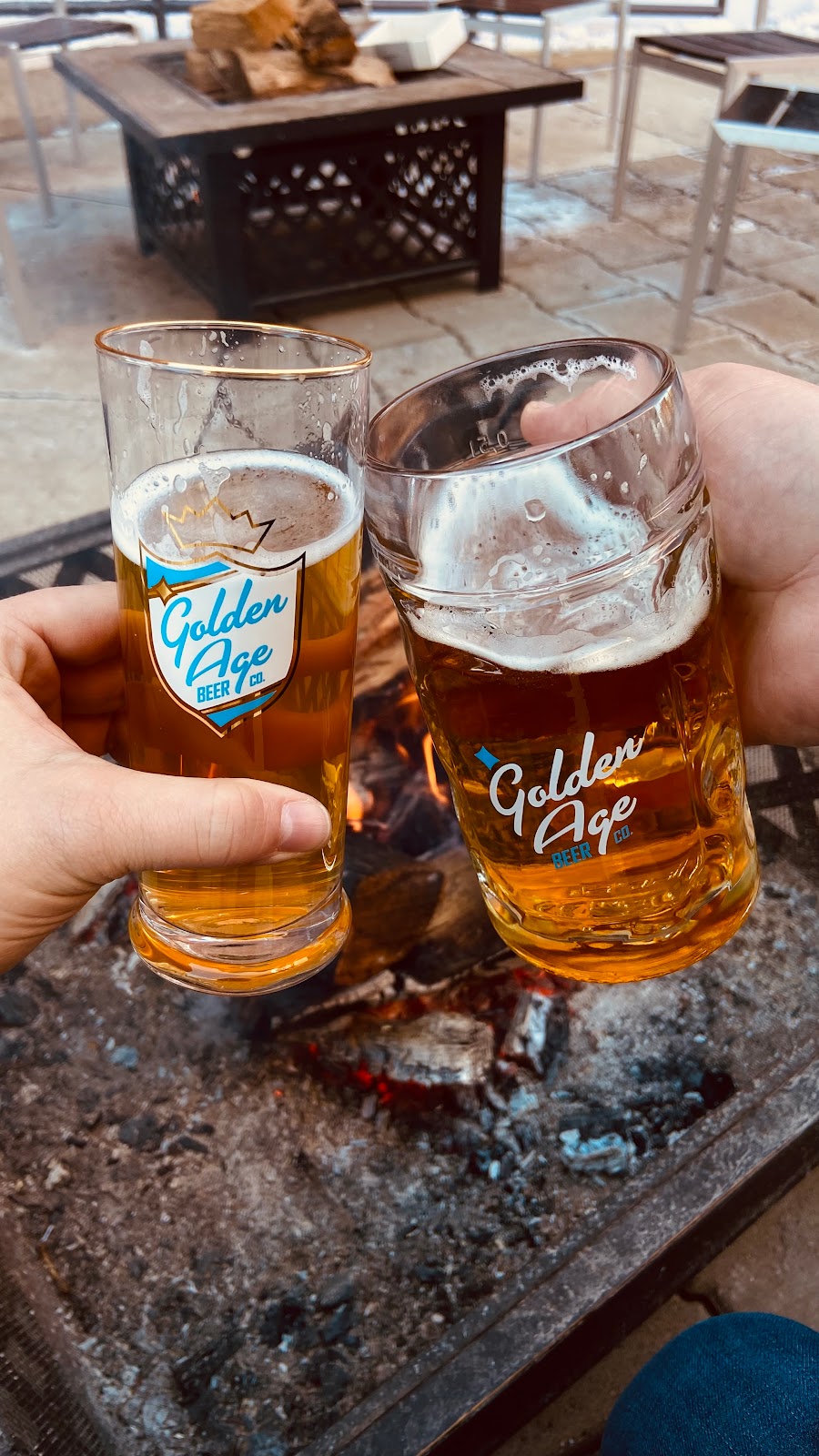 Golden Age Beer Company | restaurant | 337 E 8th Ave, Homestead, PA 15120, USA | 4122053635 OR +1 412-205-3635