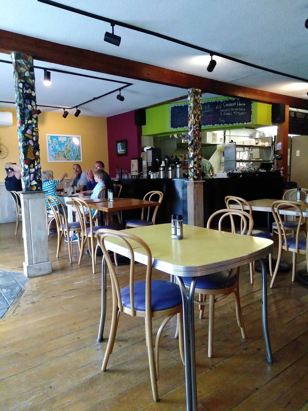 Figs Lake Leelanau | restaurant | 202 W Main St, Lake Leelanau, MI 49653, USA | 2312562222 OR +1 231-256-2222