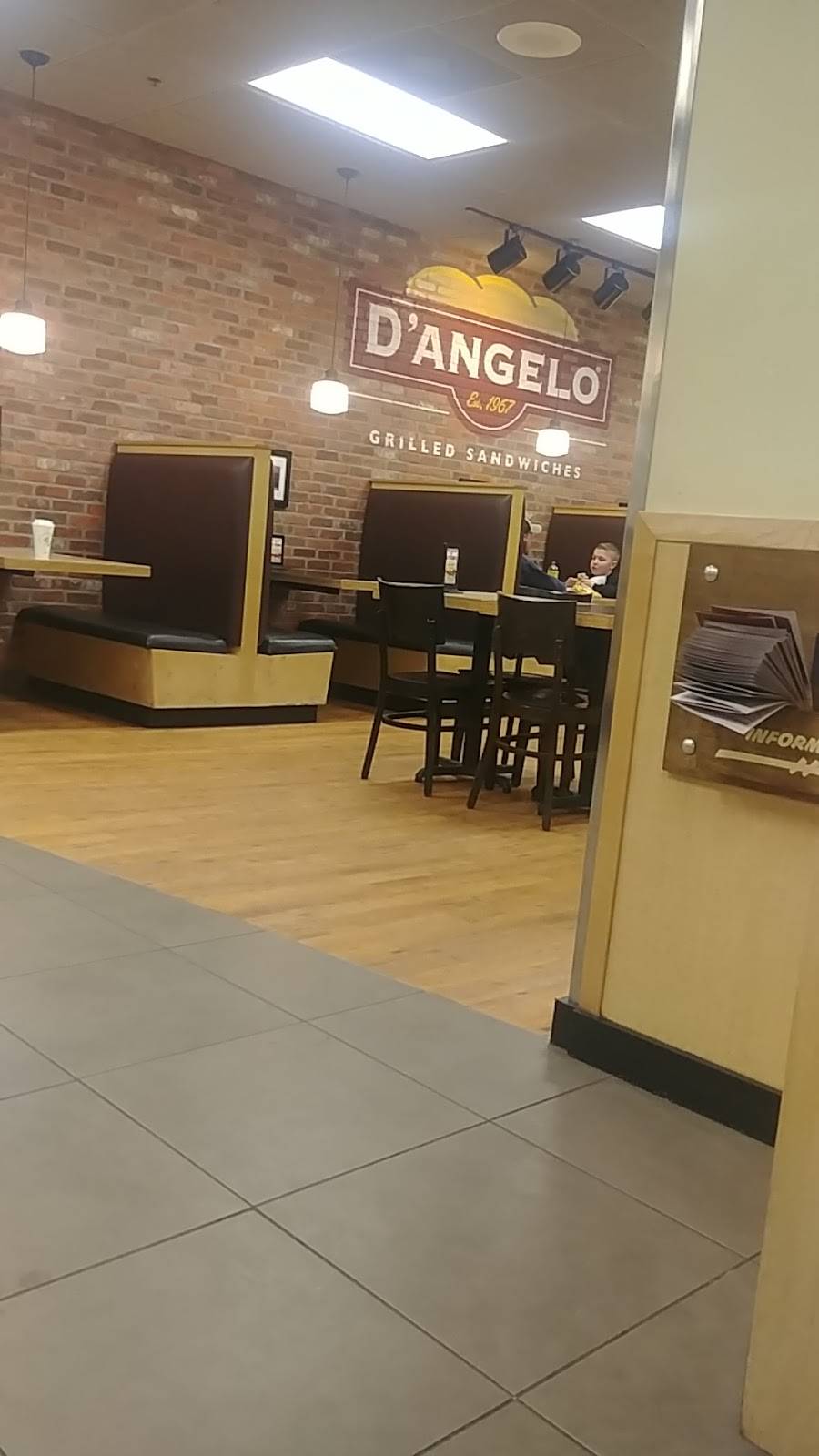 DAngelo Grilled Sandwiches | restaurant | 1606 Memorial Dr, Chicopee, MA 01013, USA | 4135339486 OR +1 413-533-9486
