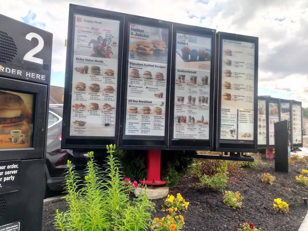 McDonalds | cafe | Mass Pike I-90 Service Area Milepost 115, Framingham, MA 01701, USA | 5088772023 OR +1 508-877-2023