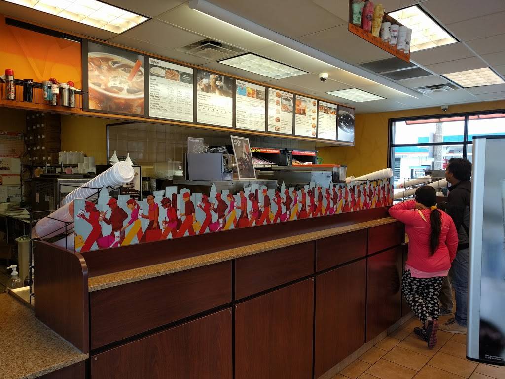 Dunkin | bakery | 214 N Beacon St, Brighton, MA 02135, USA | 6172549433 OR +1 617-254-9433