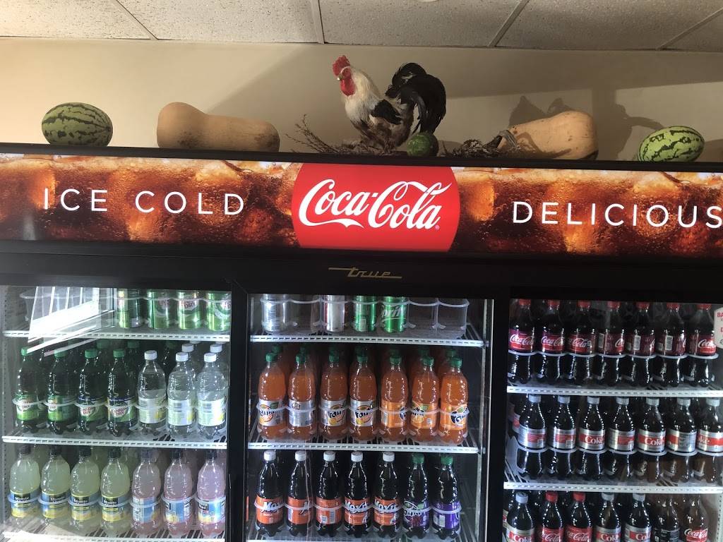 Family House Of Pizza | restaurant | 8 US-2, Newport, ME 04953, USA | 2073686277 OR +1 207-368-6277