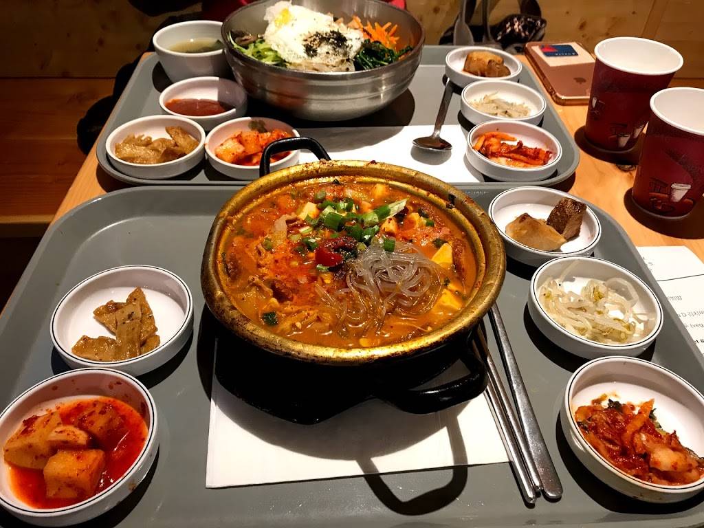 Kbop Korean Bistro | restaurant | 425 13th Ave SE, Minneapolis, MN 55414, USA | 6123314993 OR +1 612-331-4993