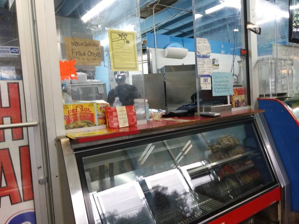 Moes Fish & Chicken | restaurant | 1547 Middlebelt Rd, Inkster, MI 48141, USA | 7347297575 OR +1 734-729-7575