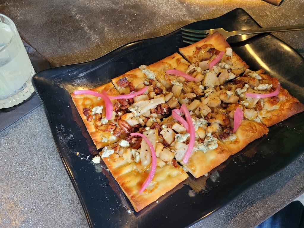 The Alibi Cocktails & Bites | restaurant | 231 Minutemen Causeway, Cocoa Beach, FL 32931, USA | 3216132831 OR +1 321-613-2831