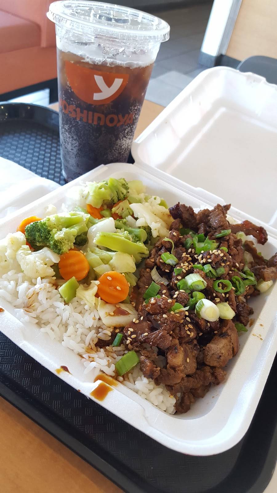 Yoshinoya Stanton | restaurant | 12505 Beach Blvd b1, Stanton, CA 90680, USA | 7148959890 OR +1 714-895-9890
