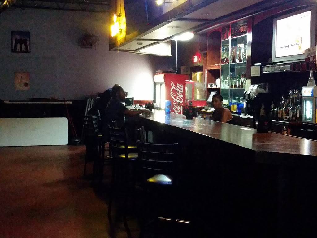 Trini Hut | restaurant | 19214 Clay Rd, Katy, TX 77449, USA | 8323674771 OR +1 832-367-4771