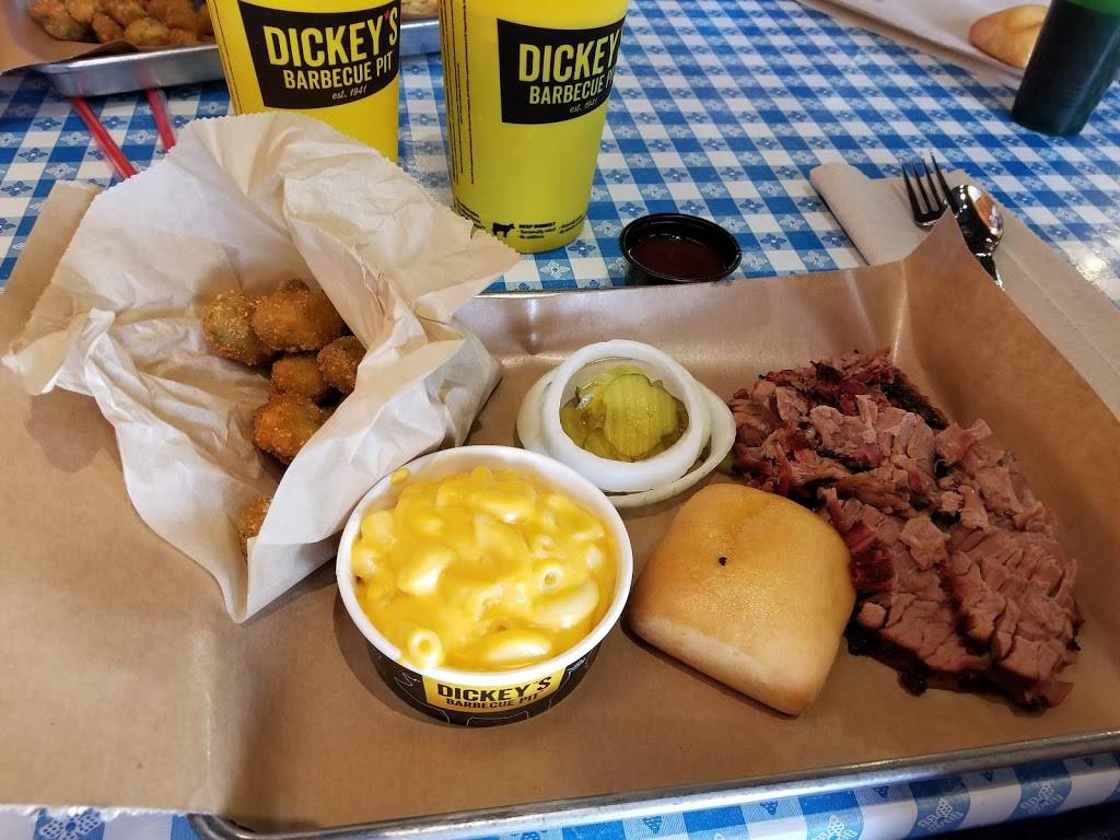 Dickeys Barbecue Pit | restaurant | 1629 S, US-69, Nederland, TX 77627, USA | 4098531726 OR +1 409-853-1726