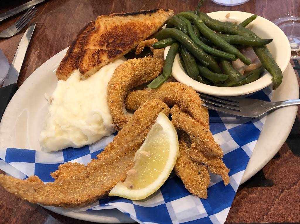 Richters Antler Cafe | cafe | 1 Sun Valley Dr, Spring Branch, TX 78070, USA | 8308856328 OR +1 830-885-6328