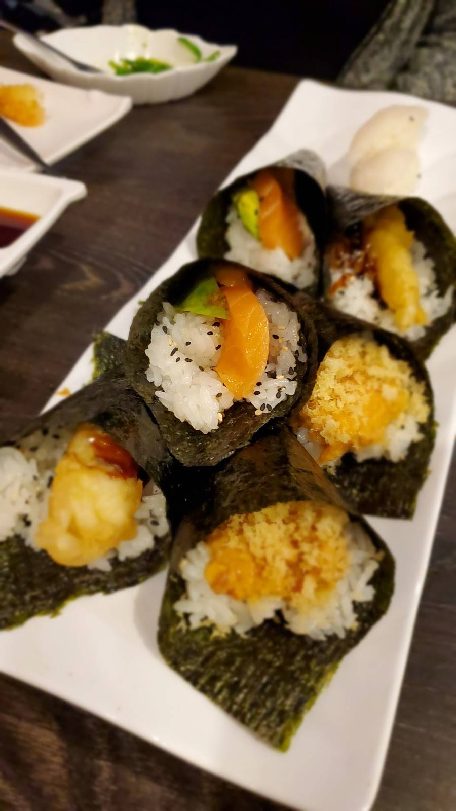 Yummy Yummy | restaurant | 251 10th St E, Owen Sound, ON N4K 1S4, Canada | 5193702212 OR +1 519-370-2212