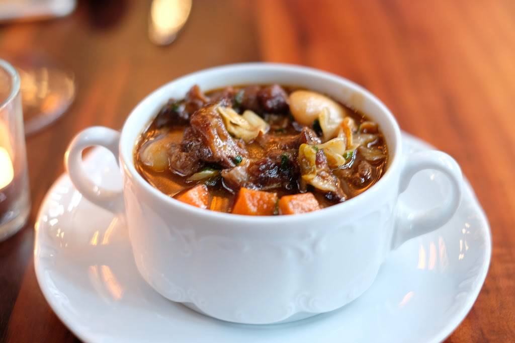 Bar Vasquez | restaurant | 1425 Aliceanna St, Baltimore, MD 21231, USA | 4105347296 OR +1 410-534-7296