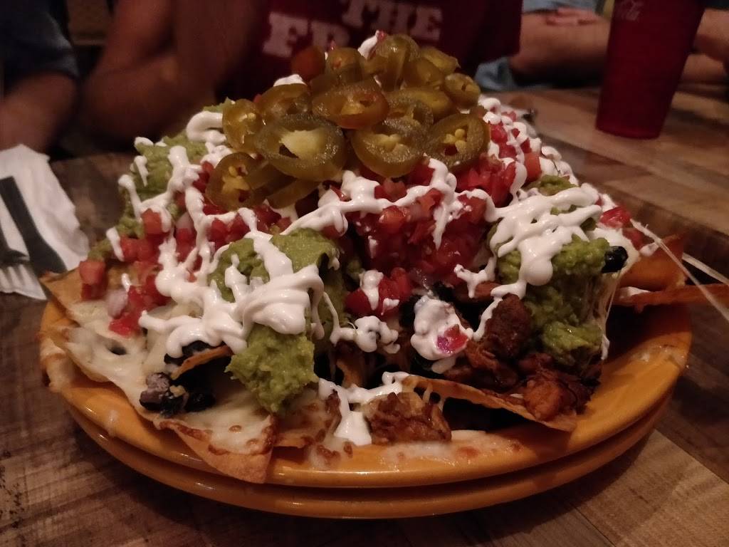 Sharkys Cantina | restaurant | 266 Upper Main St, Edgartown, MA 02539, USA | 5086276565 OR +1 508-627-6565