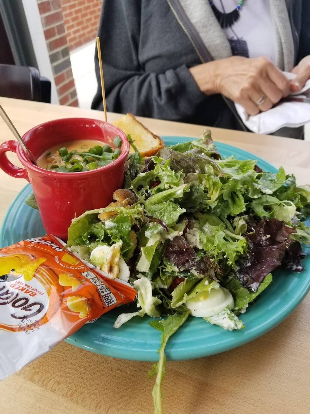 Cafe Piccolo | restaurant | 35568 Detroit Rd, Avon, OH 44011, USA | 4409371679 OR +1 440-937-1679