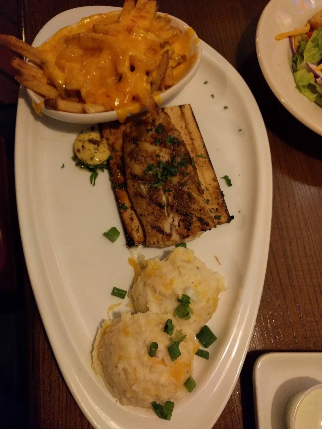 TGI Fridays | restaurant | 2487 E 80th Ave, Merrillville, IN 46410, USA | 2199421845 OR +1 219-942-1845