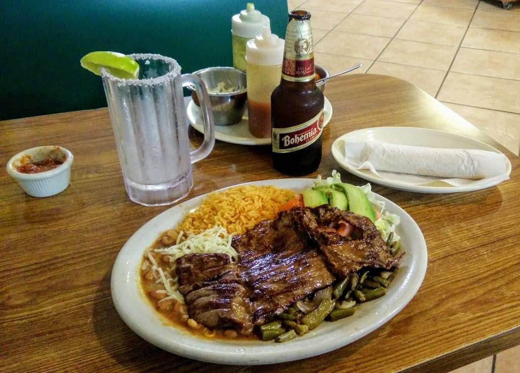 Taqueria Jalisco | restaurant | 1114 New Laredo Hwy, San Antonio, TX 78211, USA | 2109212210 OR +1 210-921-2210