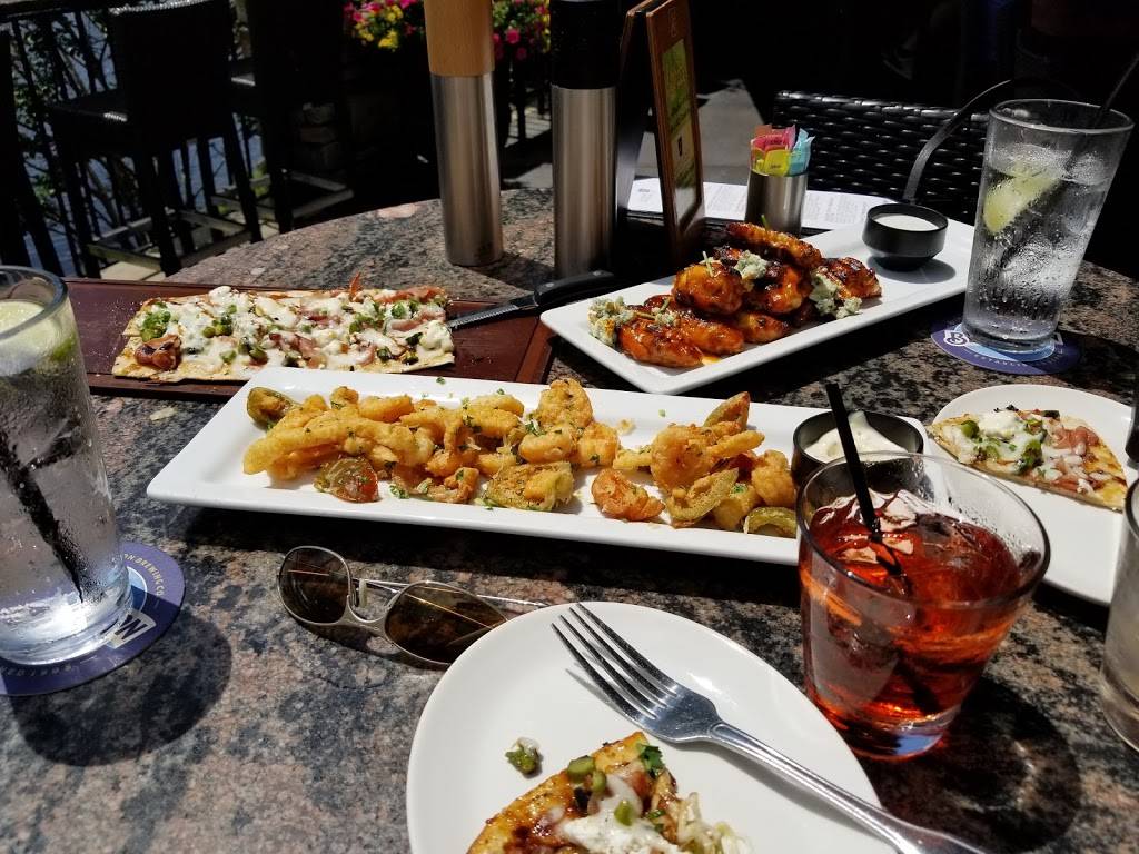 Redstone | restaurant | 500 NJ-73, Marlton, NJ 08053, USA | 8563960332 OR +1 856-396-0332