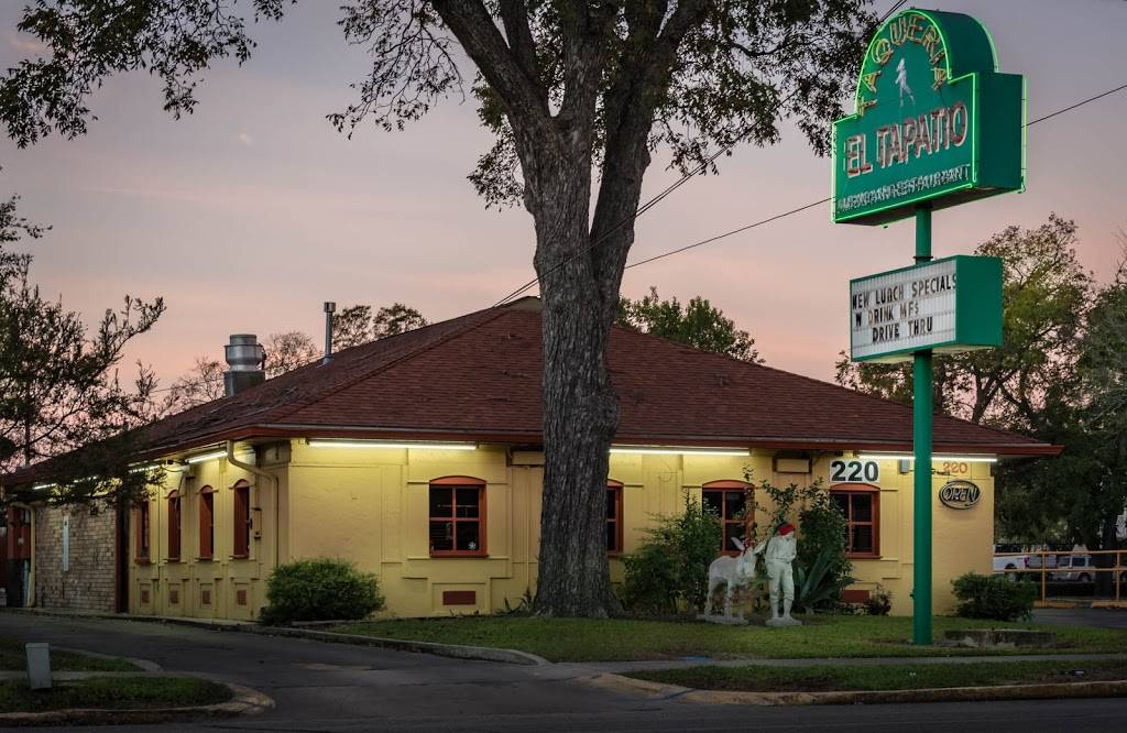 Taqueria El Tapatio | restaurant | 220 S Seguin Ave, New Braunfels, TX 78130, USA | 8306088036 OR +1 830-608-8036