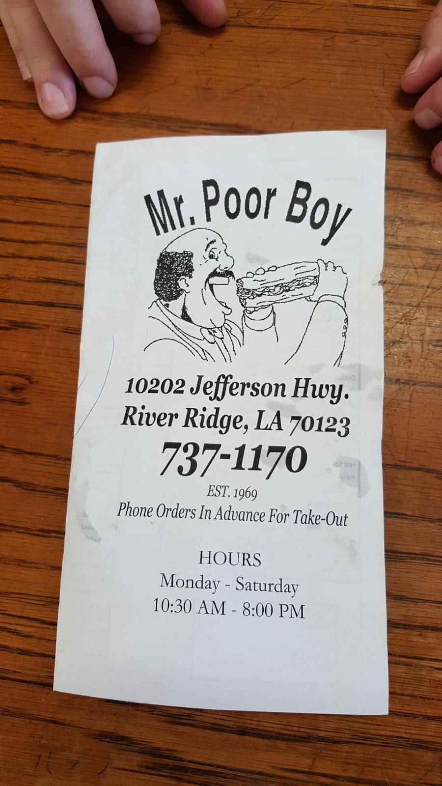 Mr Poor Boy Restaurant | restaurant | 10202 Jefferson Hwy, River Ridge, LA 70123, USA | 5047371170 OR +1 504-737-1170