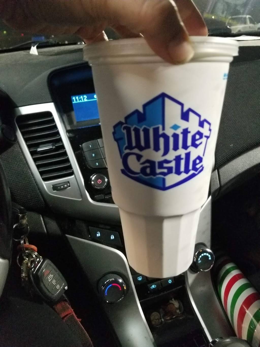White Castle | restaurant | 15801 Harlem Ave, Orland Park, IL 60462, USA | 7085323846 OR +1 708-532-3846