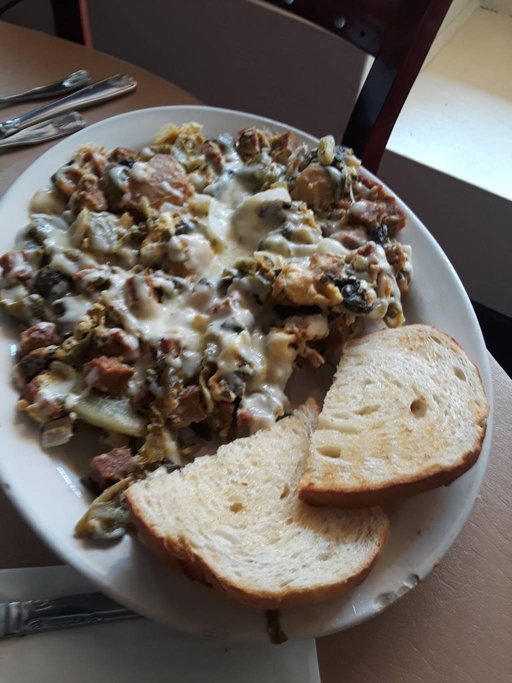 Craylees | restaurant | 237 Bleecker St, Utica, NY 13501, USA | 3155074713 OR +1 315-507-4713