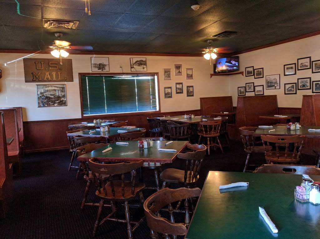 DAngelos Pizzeria | restaurant | 101 E Union St, Pacific, MO 63069, USA | 6362574466 OR +1 636-257-4466