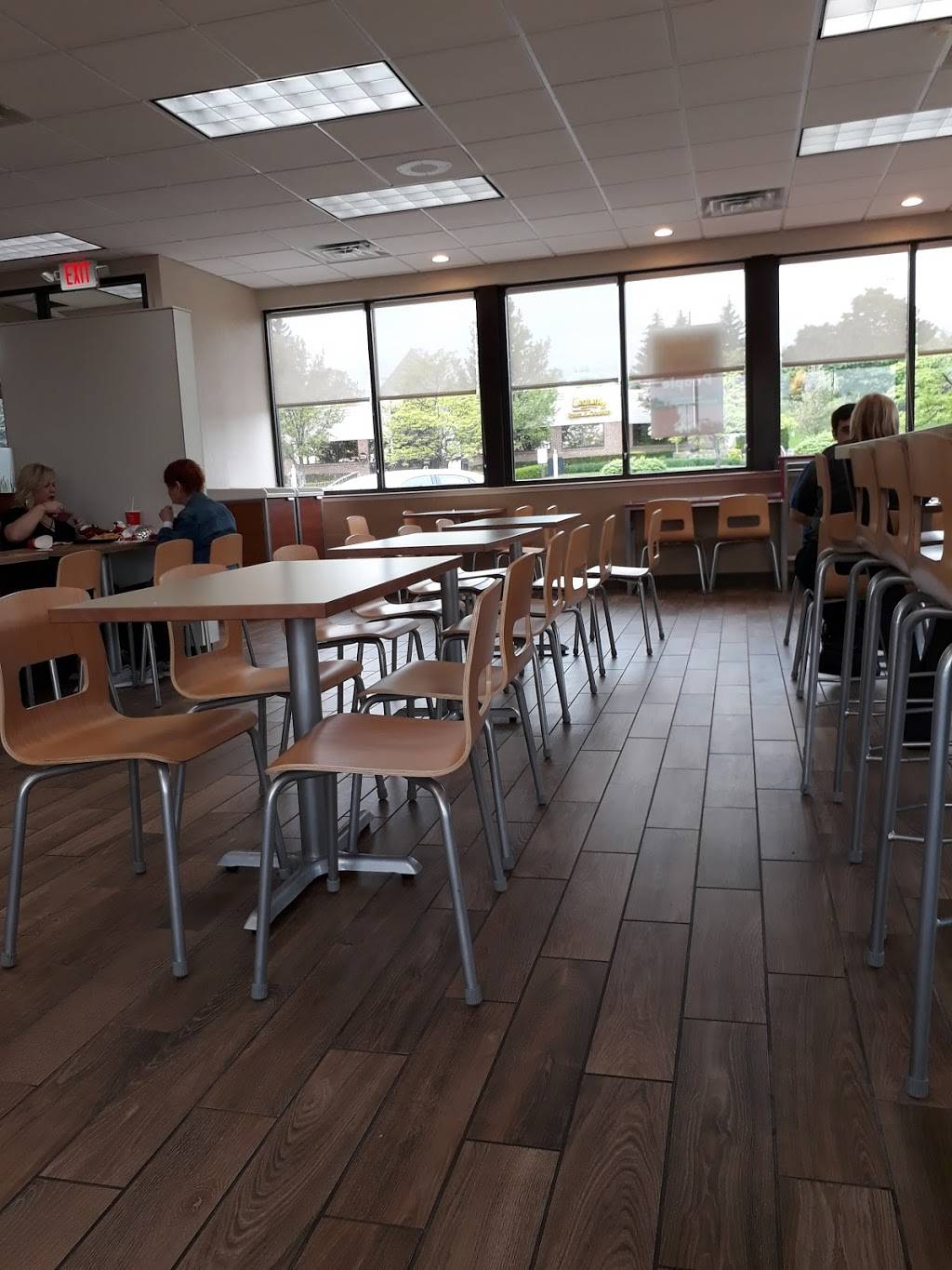 Wendys | restaurant | 7149 Dixie Hwy, Village of Clarkston, MI 48346, USA | 2486202388 OR +1 248-620-2388