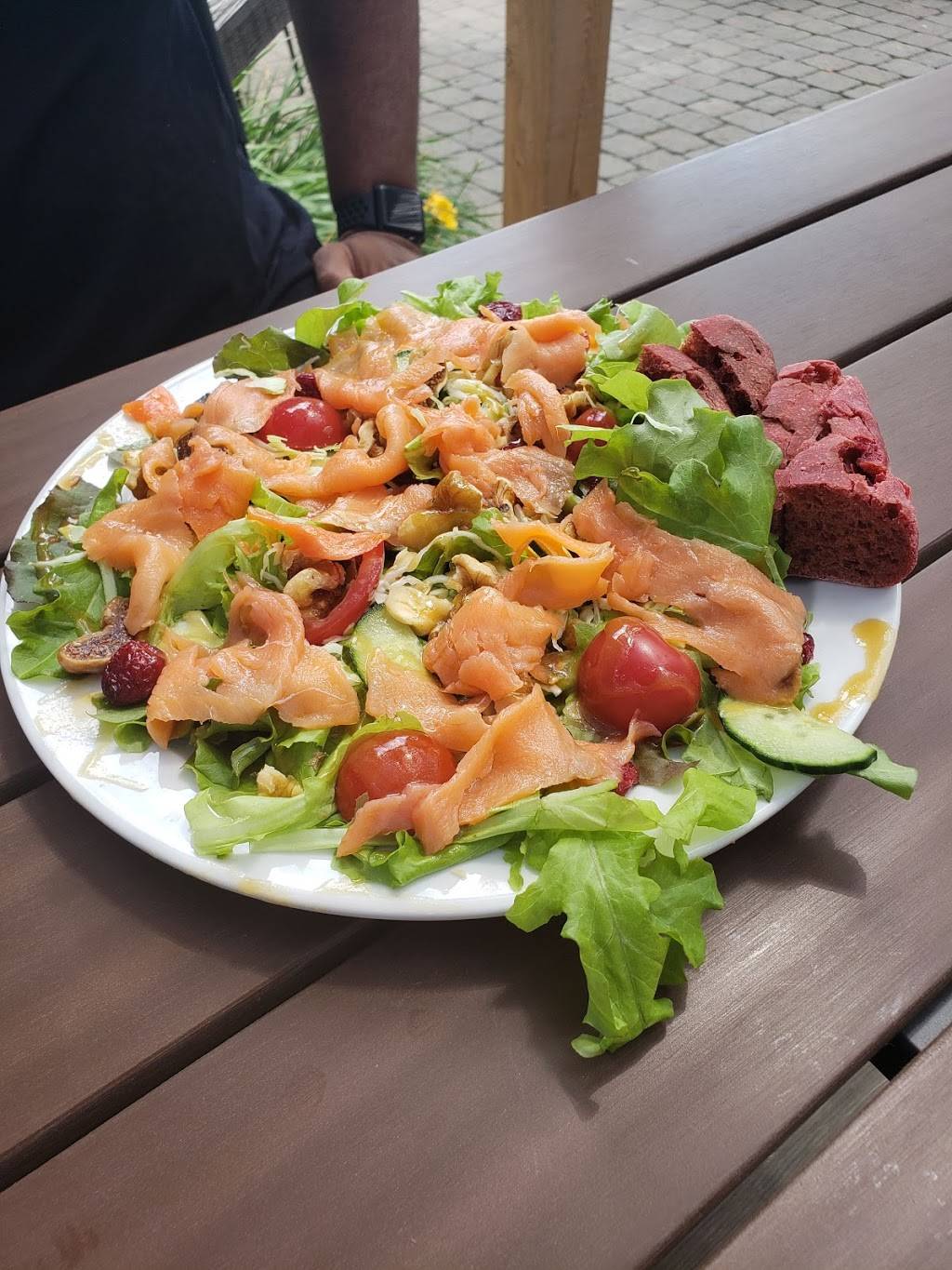 Rose Café | cafe | 210 Boulevard Lemire O, Drummondville, QC J2B 8A9, Canada | 8194743488 OR +1 819-474-3488