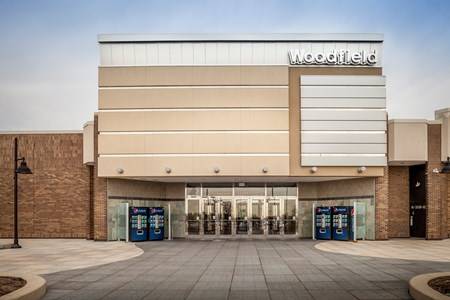 Subway Inside Woodfield Mall | meal takeaway | Woodfield Mall E-111, 5 Woodfield Mall, Schaumburg, IL 60173, USA | 8476190058 OR +1 847-619-0058