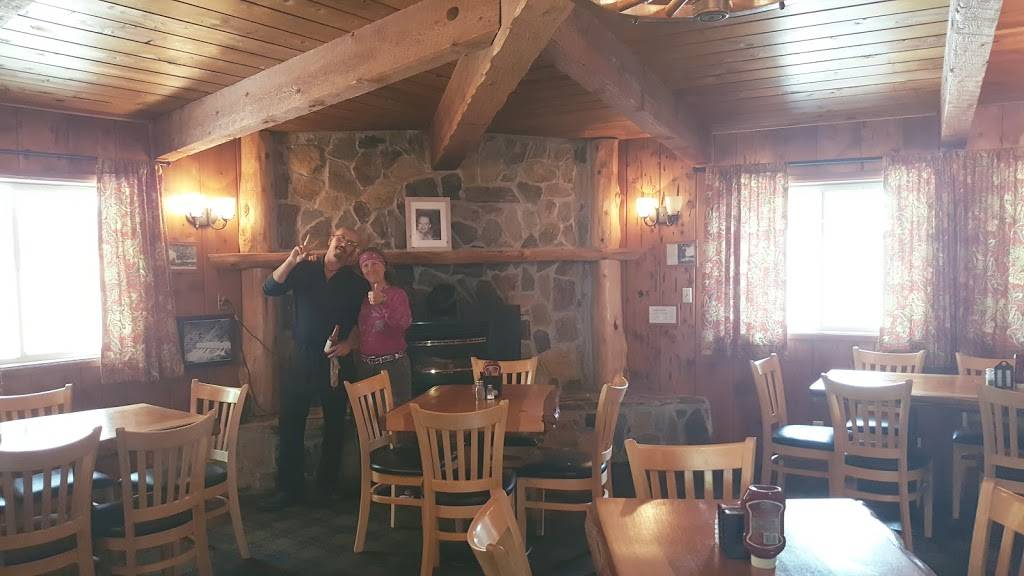 Annies At Lake Francis | restaurant | Dobbins, CA 95935, USA | 5306928919 OR +1 530-692-8919