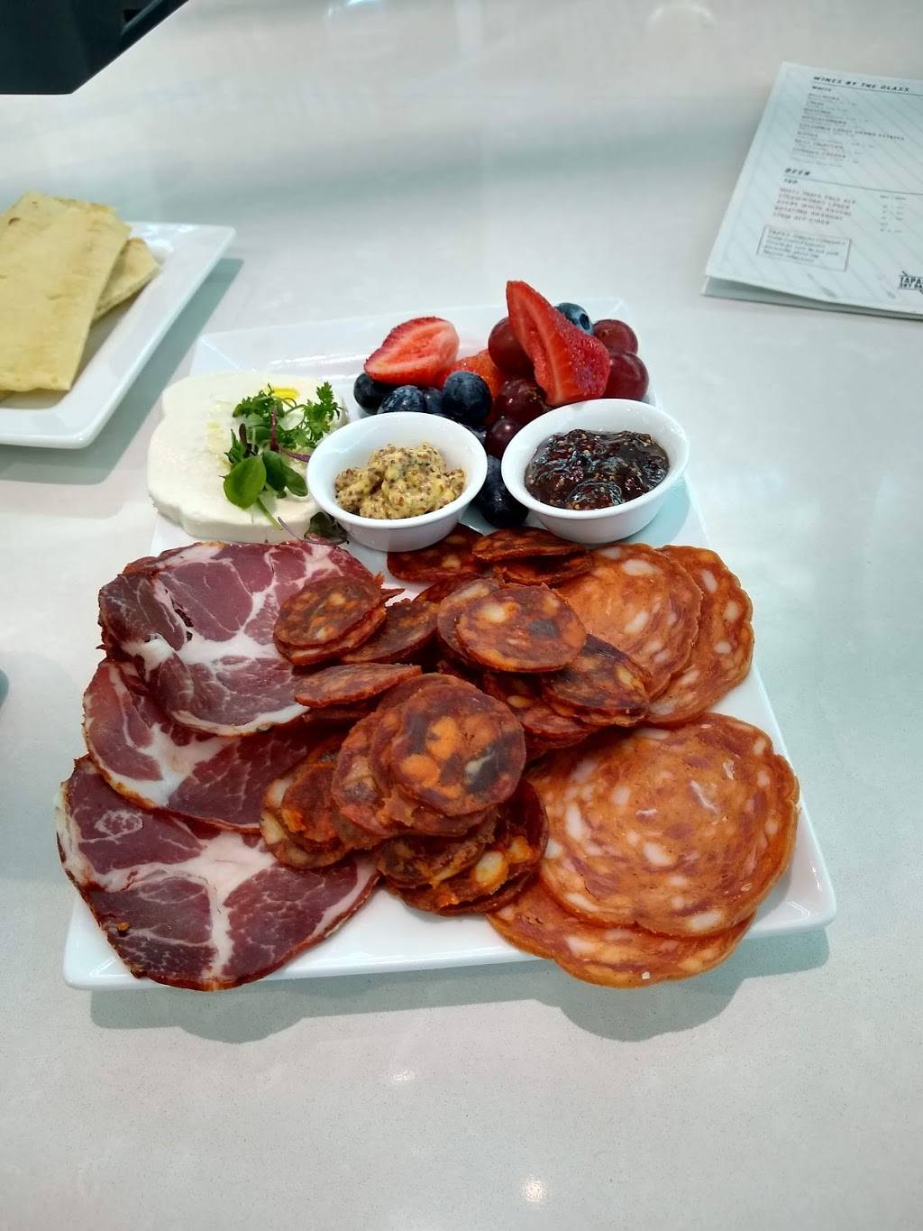 Tapas Sky Bar | restaurant | 8500 Peña Blvd, Denver, CO 80249, USA | 3033426720 OR +1 303-342-6720