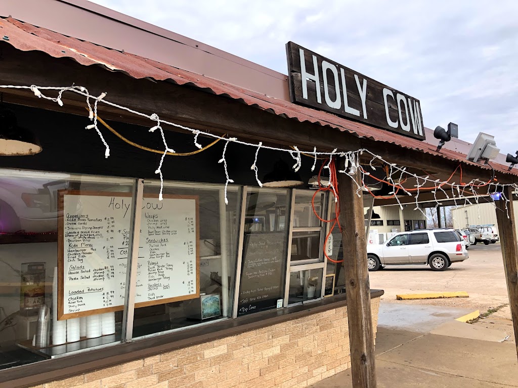 Holy Cow | restaurant | 10687 LA-1, Moreauville, LA 71355, USA | 3183057755 OR +1 318-305-7755