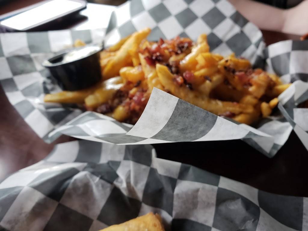 The Penalty Box | restaurant | 34 Chestnut St #6, Lockport, NY 14094, USA | 7167270993 OR +1 716-727-0993