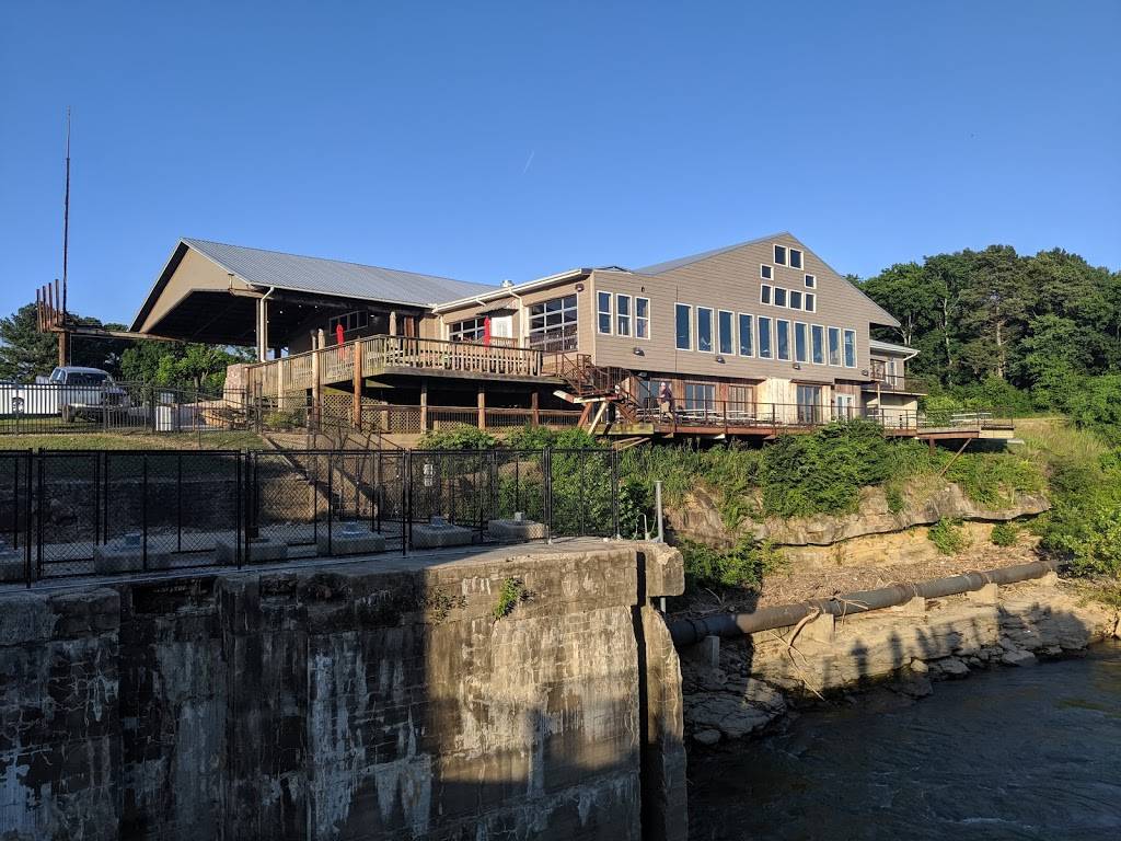 Best Dam Steakhouse | restaurant | 50 Riverbank Rd, Batesville, AR 72501, USA | 8707937000 OR +1 870-793-7000