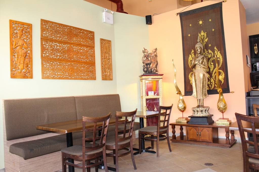 Sukothai Restaurant | restaurant | 2055 Winston Park Dr, Oakville, ON L6H 6P5, Canada | 9058299978 OR +1 905-829-9978