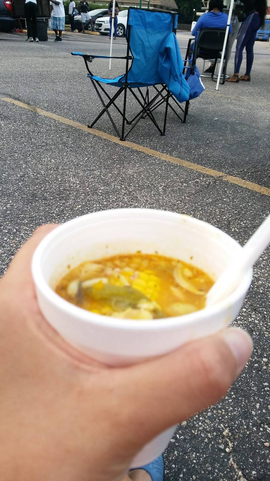 Flavors Jamaican Restaurant | restaurant | 1962 S Sycamore St, Petersburg, VA 23805, USA | 8047332507 OR +1 804-733-2507