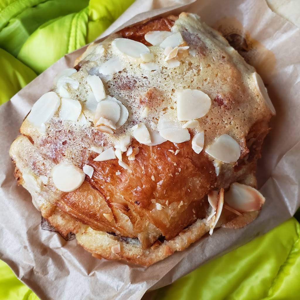 Café Vendôme | cafe | 6400 Blue Stone Rd Suite 110, Sandy Springs, GA 30328, USA | 4048555468 OR +1 404-855-5468