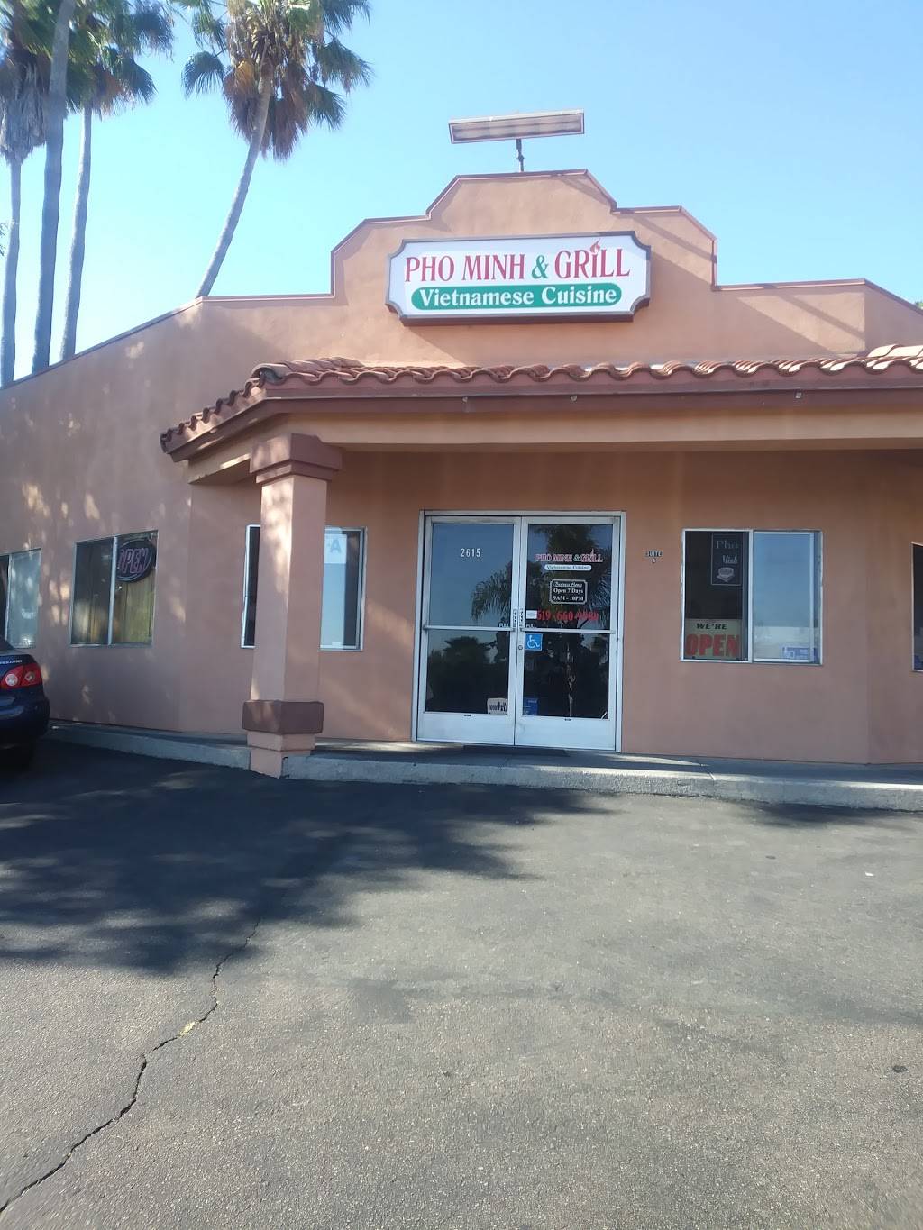 Pho Minh & Grill | restaurant | 2615 Sweetwater Springs Blvd, Spring Valley, CA 91978, USA | 6196609980 OR +1 619-660-9980