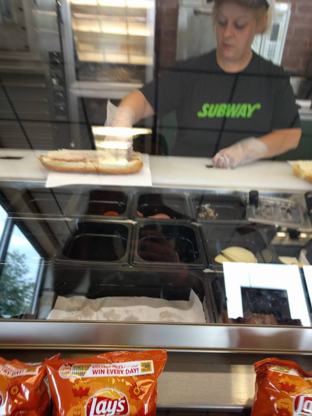 Subway | restaurant | 3421 S Arlington Rd, Akron, OH 44312, USA | 3306444762 OR +1 330-644-4762