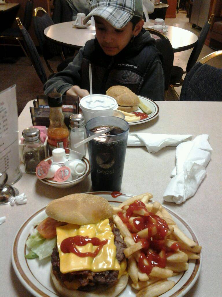 Sun Down Cafe Family | restaurant | 219 Allen St, Clinton, WI 53525, USA | 6086765681 OR +1 608-676-5681