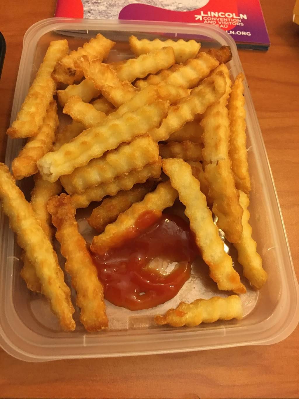 Runza Restaurant | restaurant | 4610 N 27th St, Lincoln, NE 68521, USA | 4024770653 OR +1 402-477-0653