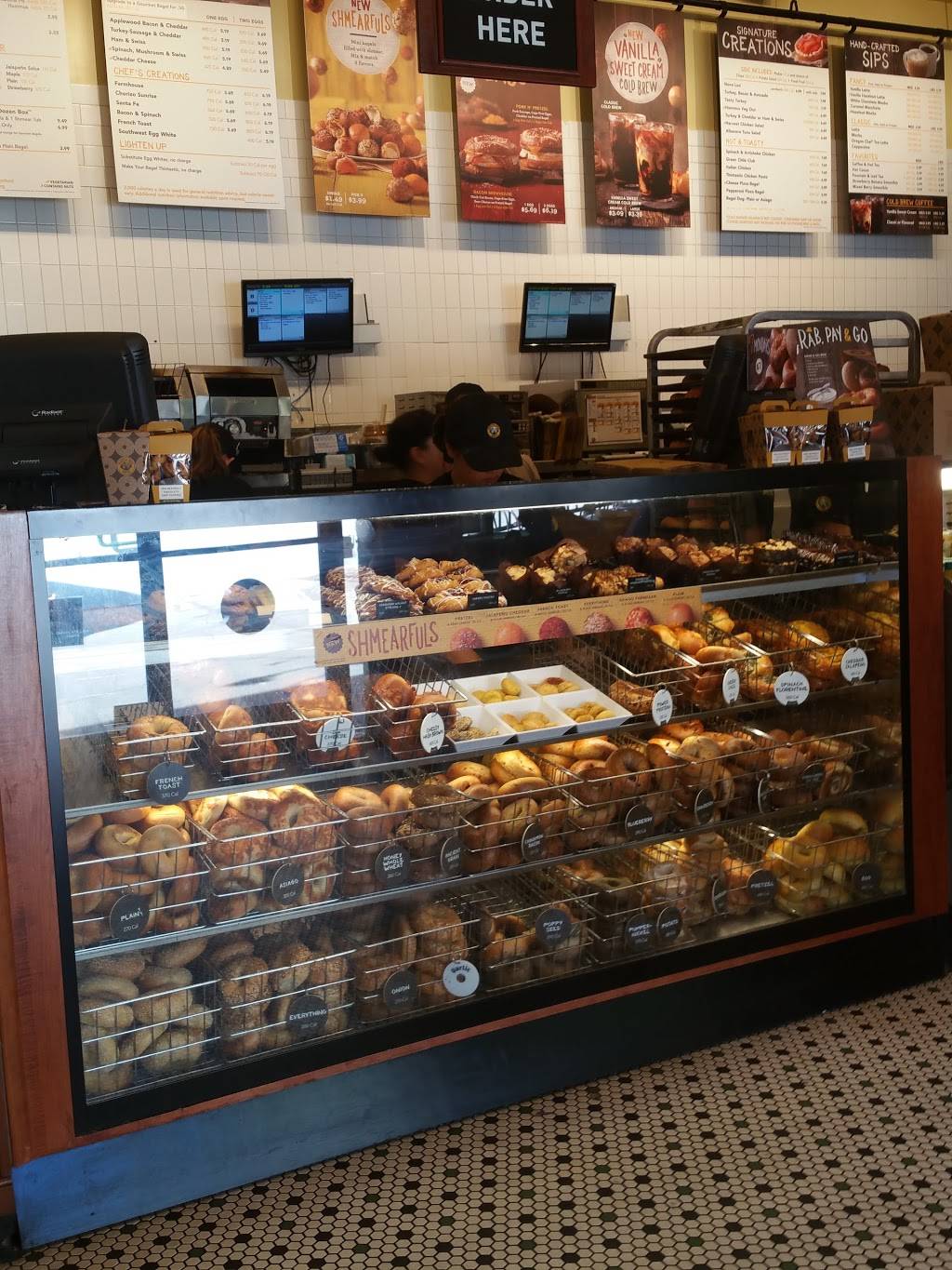 Einstein Bros. Bagels | cafe | 605 S Lake Ave, Pasadena, CA 91106, USA | 6264496415 OR +1 626-449-6415
