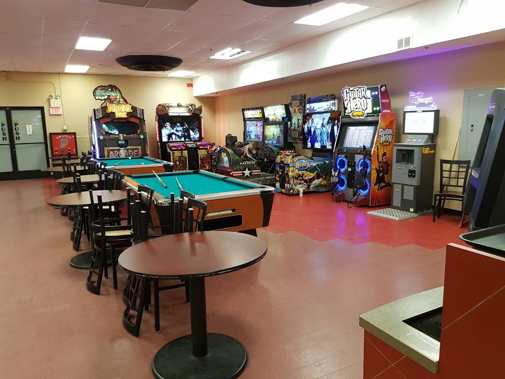 Taco Bell Express | restaurant | Marine Corps Building, 1531 5th St, Twentynine Palms, CA 92277, USA | 7603681300 OR +1 760-368-1300