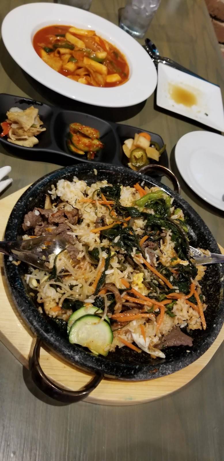 Samurai Sushi & Korean Pub | restaurant | 1318 6th Ave N, Nashville, TN 37208, USA | 6159537222 OR +1 615-953-7222