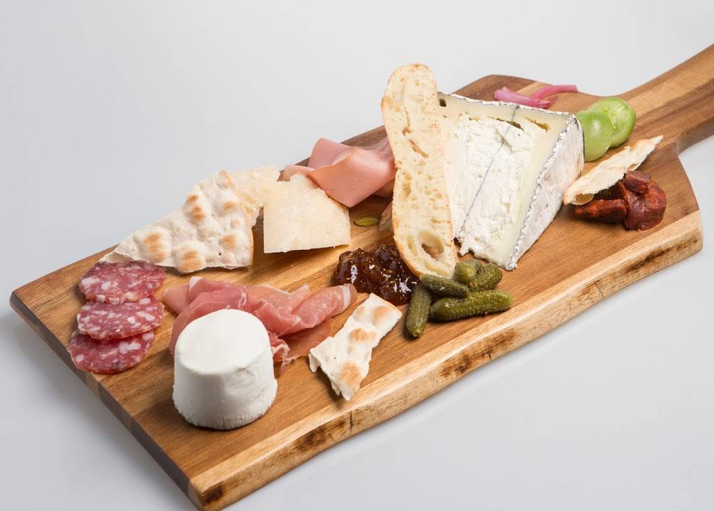 Dorona | restaurant | 2110 Tamiami Trail N, Naples, FL 34102, USA | 2395292819 OR +1 239-529-2819